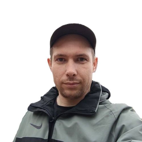 Прораб компании "Окна Глобус" Денис